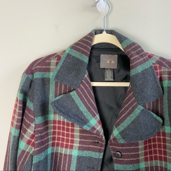 New York Style Plaid Motto Style Cropped Jacket - Picture 2 of 5